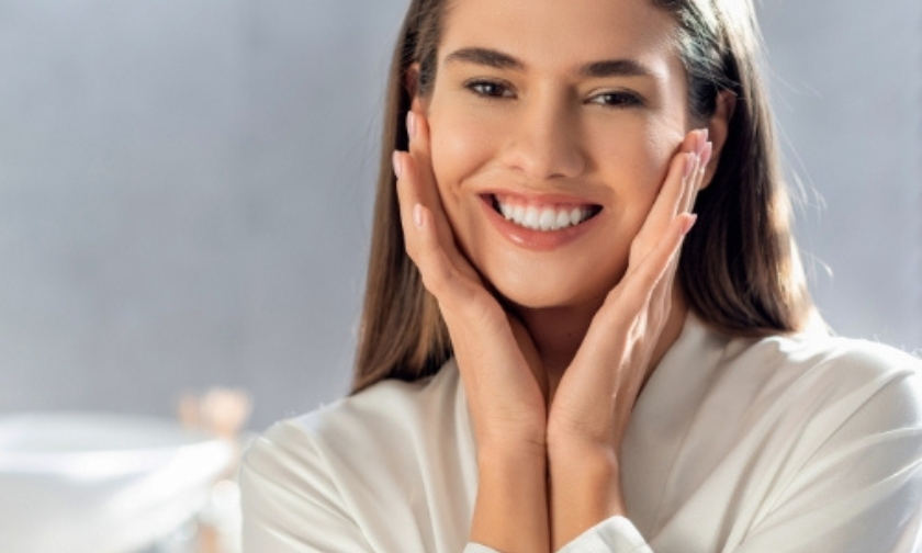 Oral Health for Digital Nomads: Tips from Dr. Desai to Maintain Your Teeth while Traveling